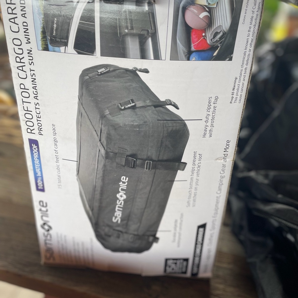 Samsonite Black Cargo Carrier